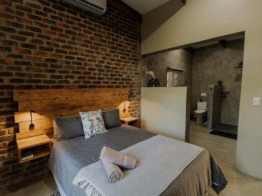 Afri Villa Stays - 240409