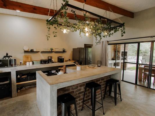 Afri Villa Stays - 240411
