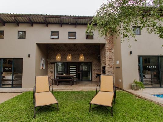 Afri Villa Stays - 240419