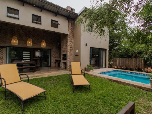 Afri Villa Stays - 240426