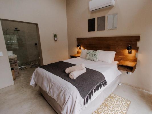 Afri Villa Stays - 240427