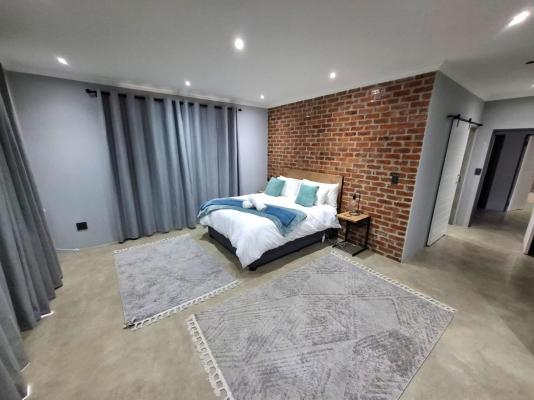 The Goose Guesthouse - 240523