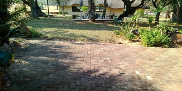 Lush Horizons Game Lodge - 240640