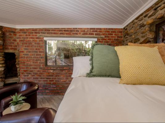 Desert Wind Private Guest and Game Farm - 240711