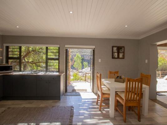 Desert Wind Private Guest and Game Farm - 240725