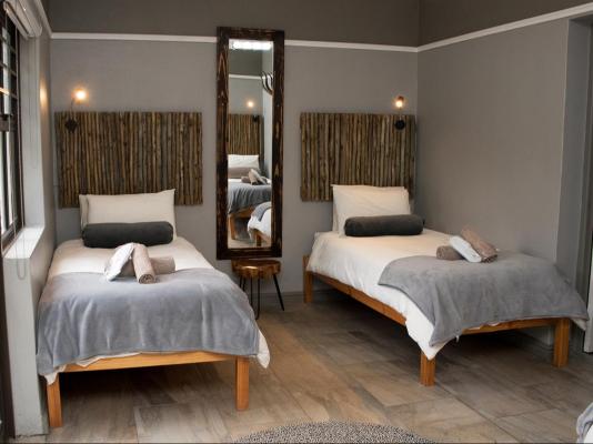 Desert Wind Private Guest and Game Farm - 240737