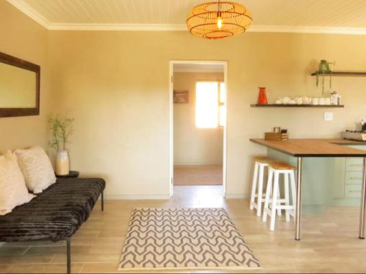 Desert Wind Private Guest and Game Farm - 240745