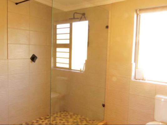 Desert Wind Private Guest and Game Farm - 240750