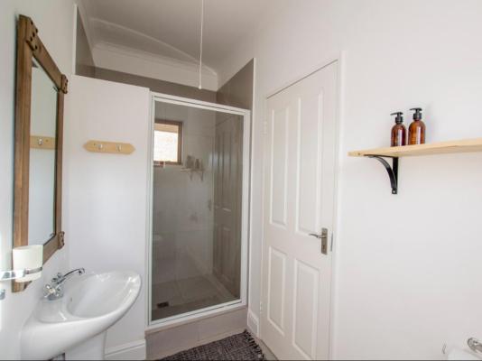 Desert Wind Private Guest and Game Farm - 240798
