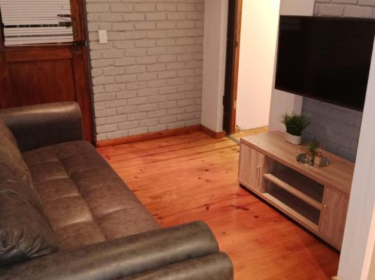 Boitumelo Holiday home - 241103