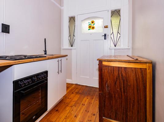 Room image 1