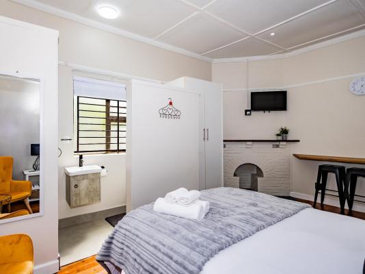 Room image 2