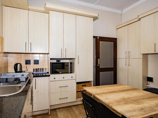 Urban Oaks - 241250