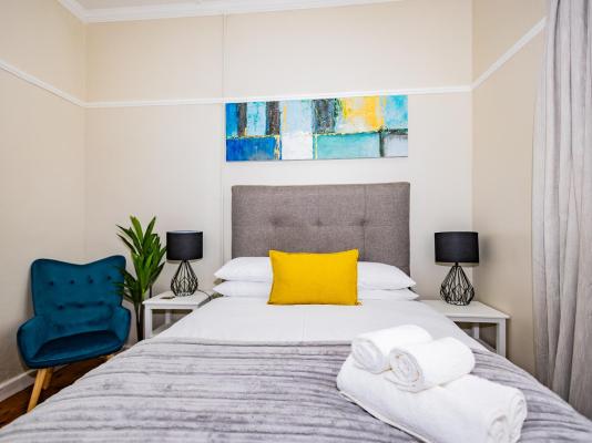Room image 6