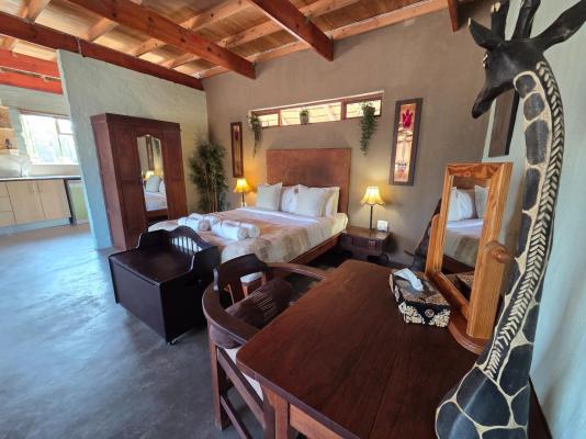 LOWES_Chalet