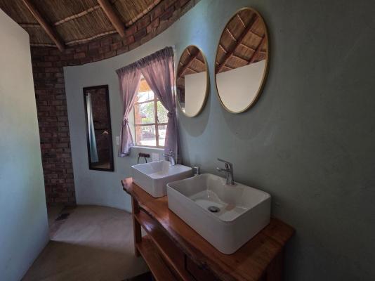 LoWes Africa - 241499