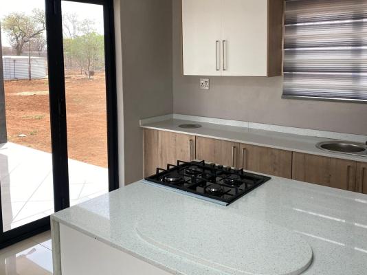Alldays Country Lodge - 241634