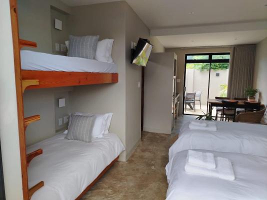 Umsinga Lodge - 241910