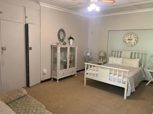 B&B @ Bloem - 242126