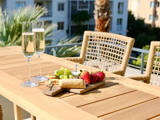 Amanzi V&A Luxury Apartments-Suite 301 - 242136