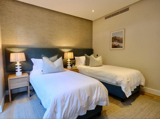 Amanzi V&A Luxury Apartments-Suite 301 - 242152