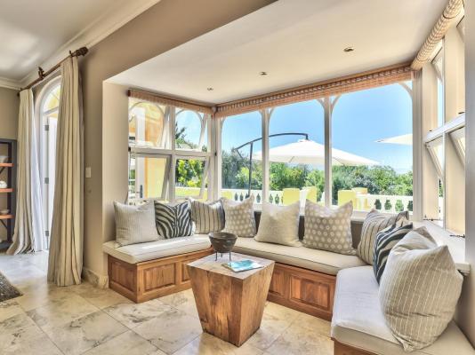 Devonport House - Constantia - 242163