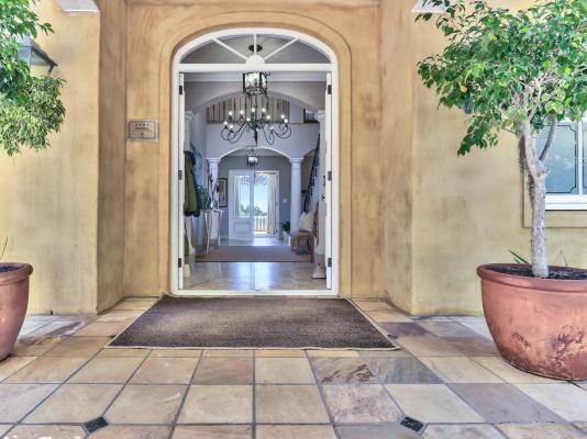 Devonport House - Constantia - 242164