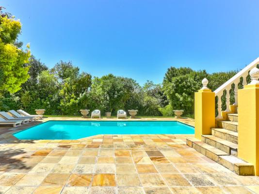 Devonport House - Constantia - 242170