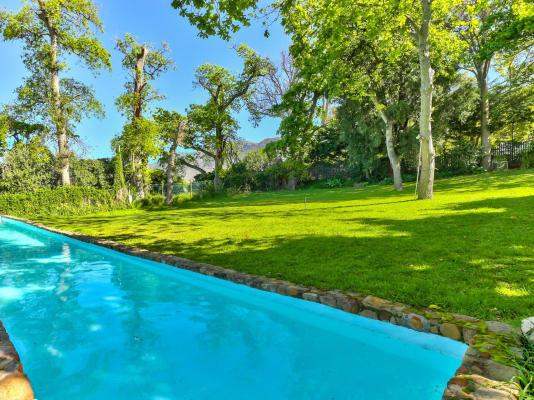 Devonport House - Constantia - 242175