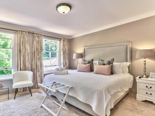 Devonport House - Constantia - 242192