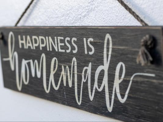 Hideaway Self-Catering Studio - 242225