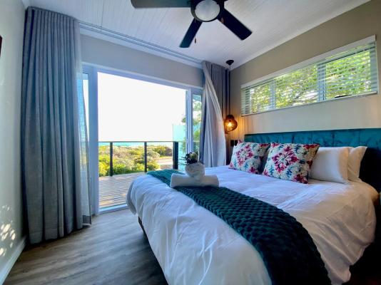 Oystercatcher House - 242326