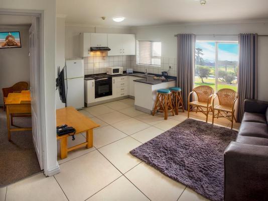 Bishops Lodge & Whaler's Inn - 242463