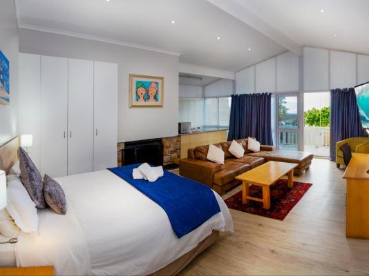 Bishops Lodge & Whaler's Inn - 242464