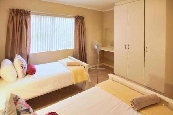 Dei Gratia, Langebaan, 8 Sleeper - 242519