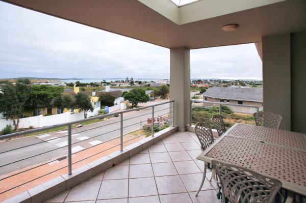 Dei Gratia, Langebaan, 8 Sleeper - 242539