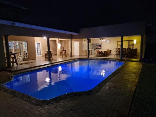 CrayFish Creek Guest House - 242571