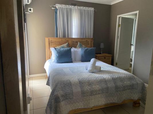 CrayFish Creek Guest House - 242597