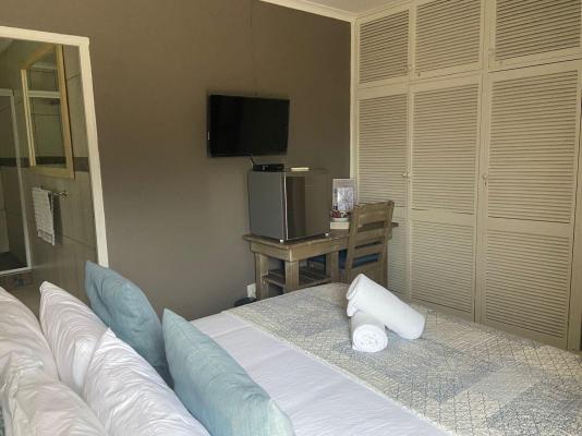 CrayFish Creek Guest House - 242599