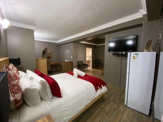 CrayFish Creek Guest House - 242608