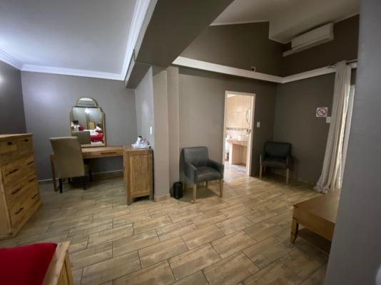 CrayFish Creek Guest House - 242609