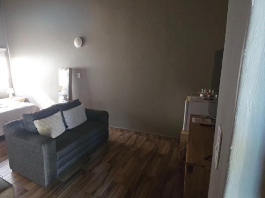 CrayFish Creek Guest House - 242635