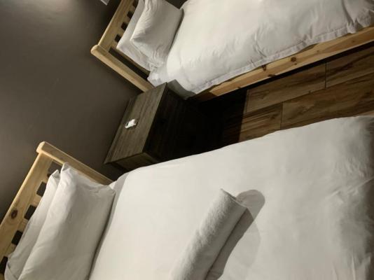 CrayFish Creek Guest House - 242646