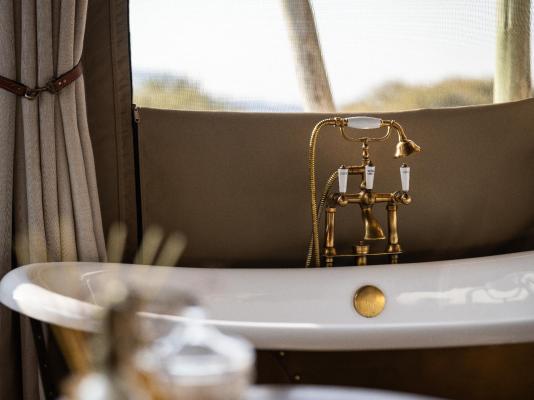 Maloba Lodge - Private Game Reserve - 242660