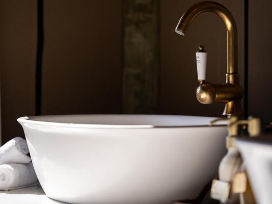 Maloba Lodge - Private Game Reserve - 242663