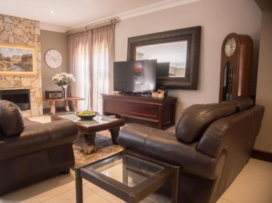 Potch Manor Guest House - 242679