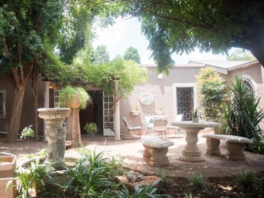 Potch Manor Guest House - 242683