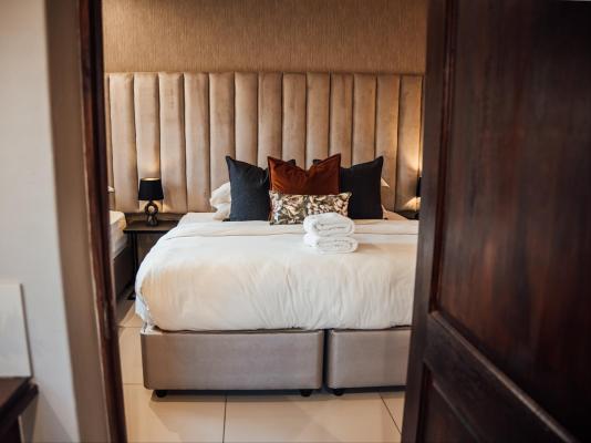 Potch Manor Guest House - 242712