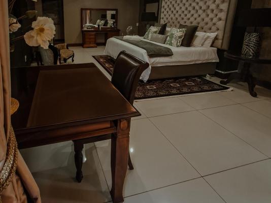 Potch Manor Guest House - 242723