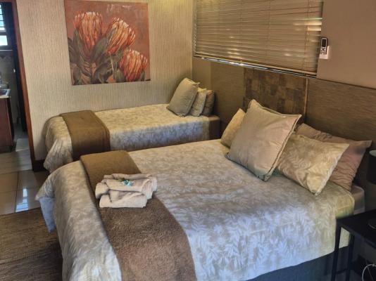 Potch Manor Guest House - 242734